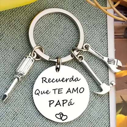 Buy 1 Get 1 FREE🔥Stainless Steel Tool Keychain – “Recuerda Que Te Amo Papa” Father’s Day Gift 2026