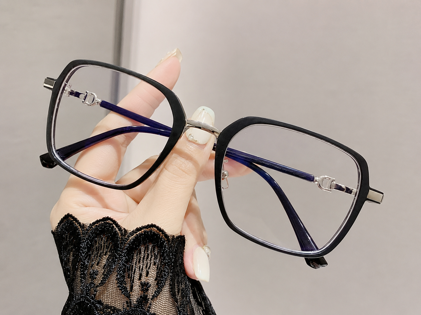 ✨LAST DAY Buy 1 Get 1 Free👓✨ Auto-Adjusting HD Reading Glasses