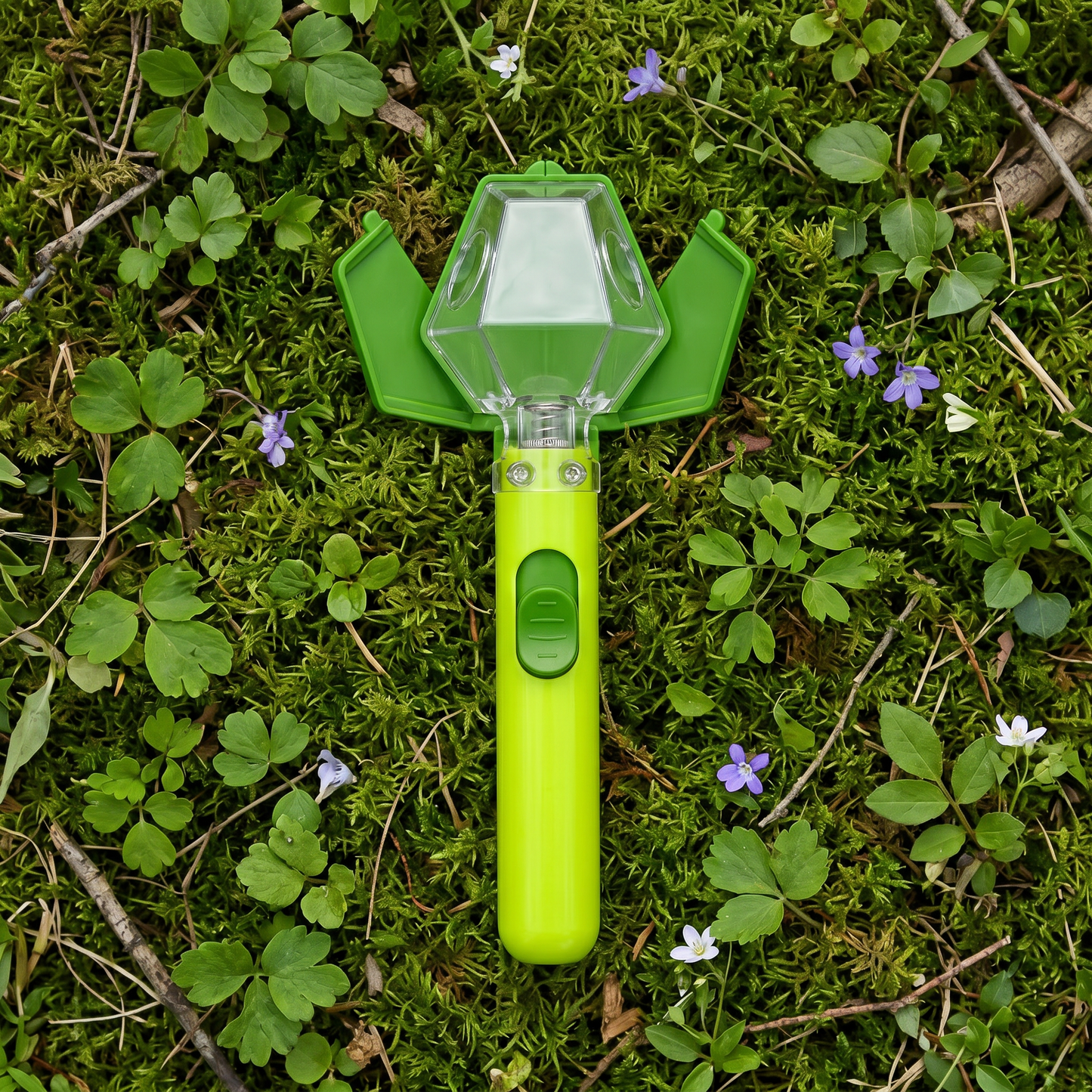 🐛 Kids Bug Catcher Viewer with 6X Magnifier