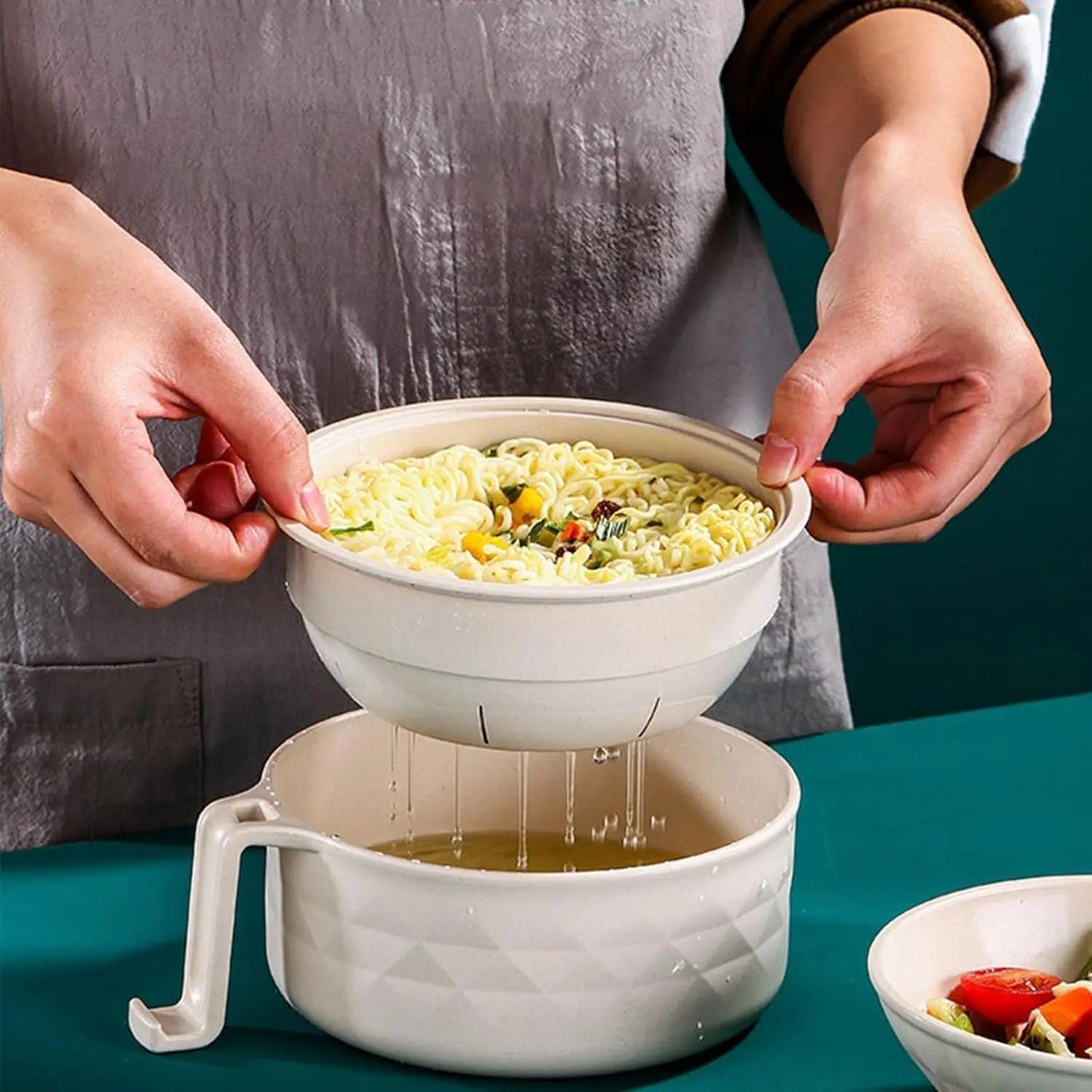 🍜 6Pcs Microwave Ramen Bowl Set with Strainer Lid