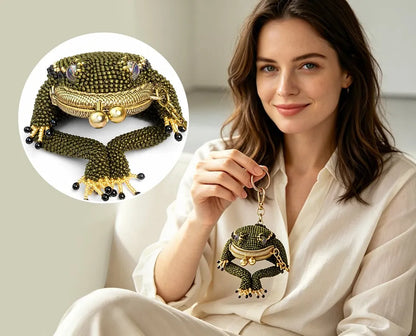Hand-Beaded 3D Frog Kiss-Lock Coin Purse