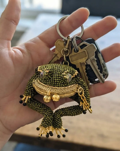 Hand-Beaded 3D Frog Kiss-Lock Coin Purse