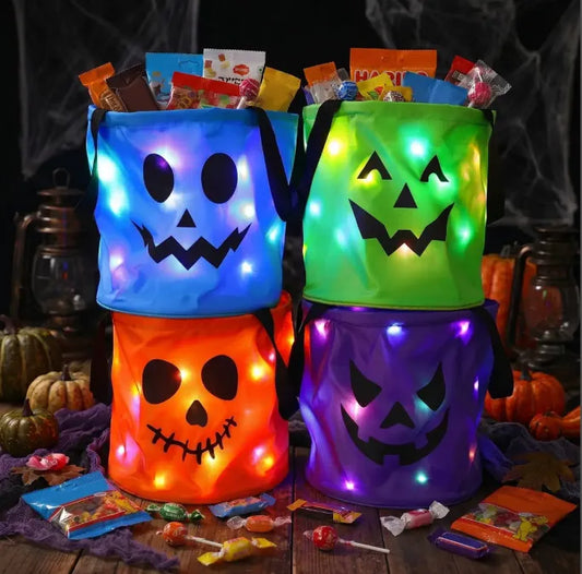 Halloween-Süßigkeiteneimer-Set mit Beleuchtung