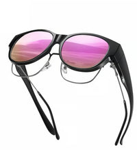 Black + Pink Lens