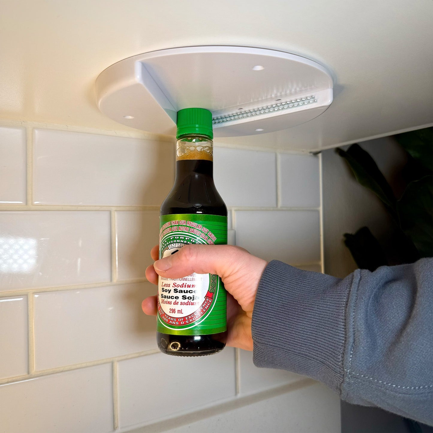 Under Cabinet Jar Opener – Effortlessly Open Any Jar, Anytime
